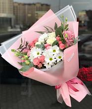 Букет цветов из:  Розы, Лизиантусы и Хризантемы в Метростроевский